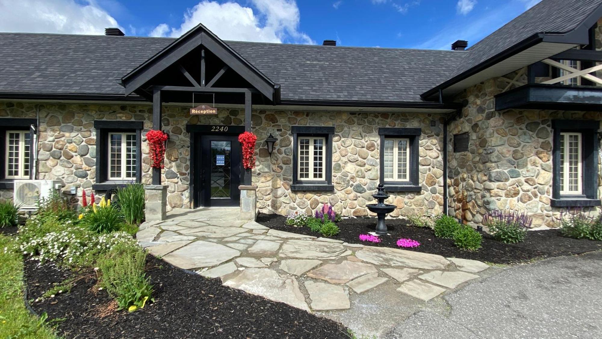 Condo Hôtel Magog Orford Extérieur photo